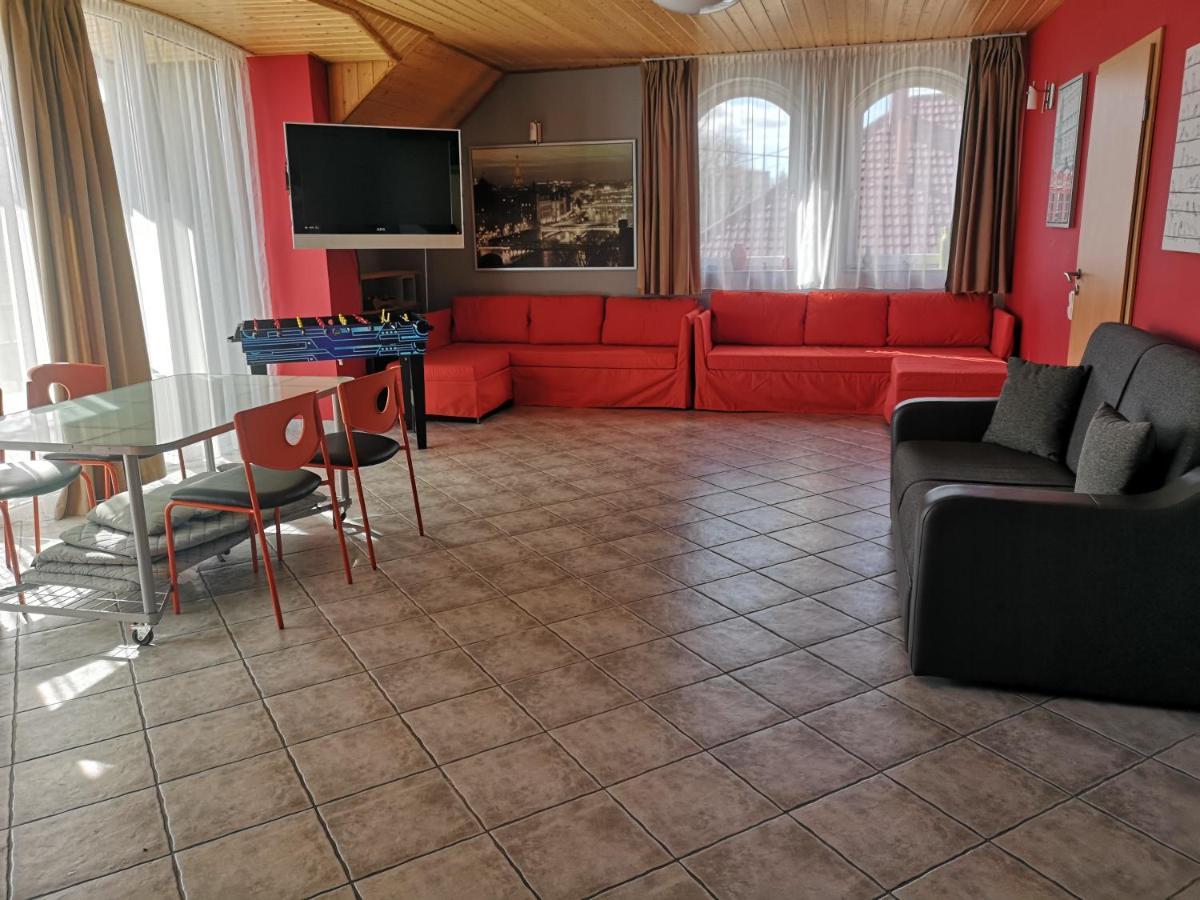 Szigeti Apartmanhaz เปตช์ ภายนอก รูปภาพ